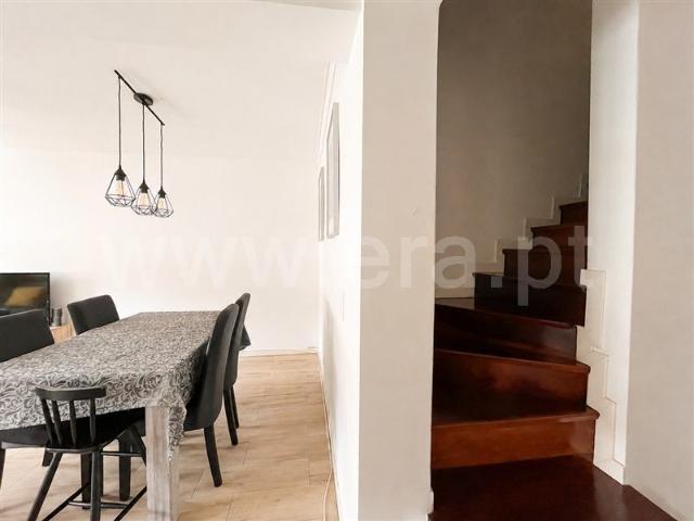 Duplex T2 / Oeiras, Algés, Linda a Velha e Cruz Quebrada Dafundo