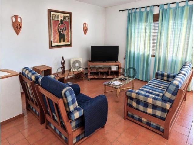 Duplex T2 para alugar em Lagos