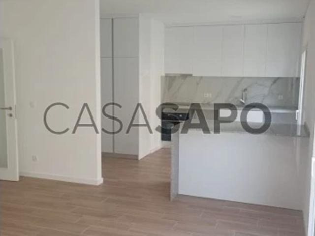 Duplex T2 para alugar em Mafra