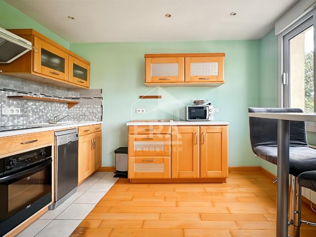 Duplex T3 à Louer avec place de parking privative
