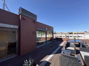 Duplex T3 em Loures