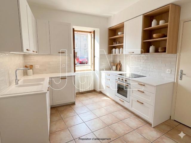 Duplex T4 centre village Ternay