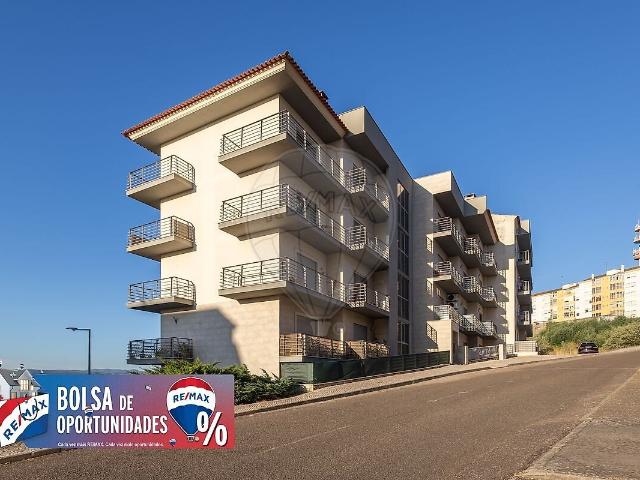 Duplex T4 à venda em Abrantes São Vicente e São João e Alferrarede, Abrantes RE/MAX Portugal