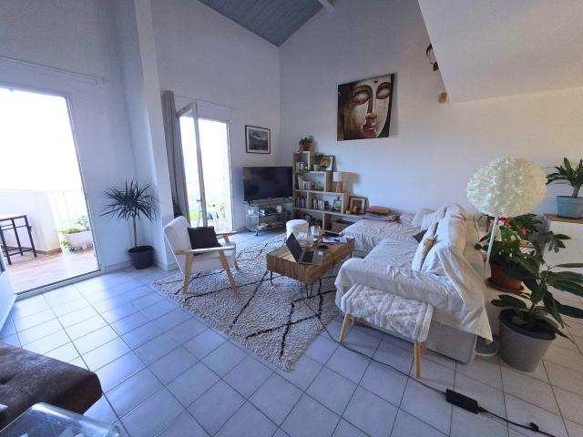 Duplex T4 de 129 m2 Dernier étage, terrasse et vue exceptionnelle sur le Valinco