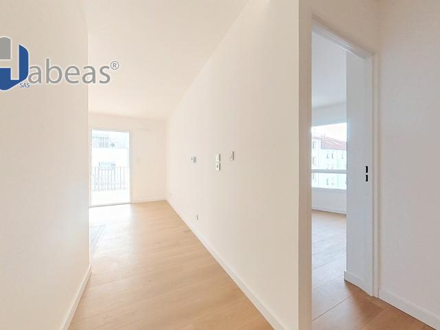 Duplex T4 de 90m² en Dernier Étage avec 60 m² d'Extérieurs & Patio Privatif