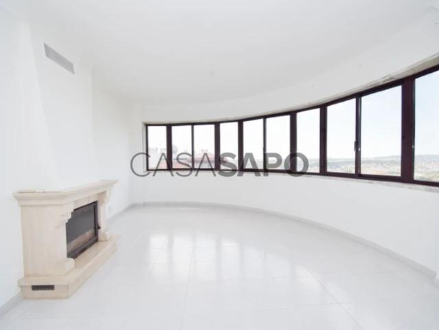 Duplex T4 Duplex para alugar em Odivelas