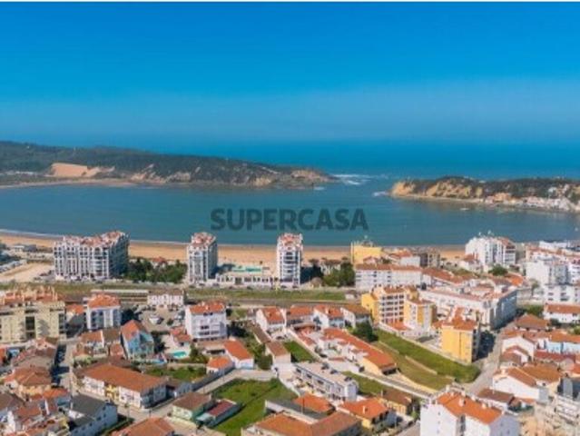 Duplex T4 em São Martinho do Porto de 124 m²