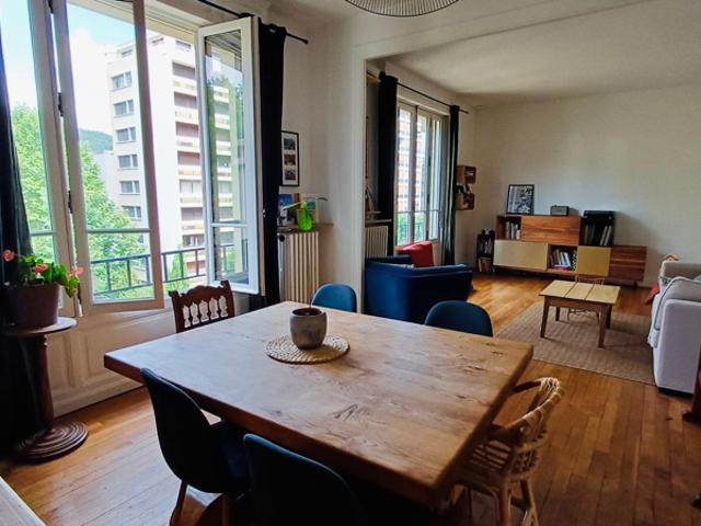 DUPLEX T5 avec terrasse