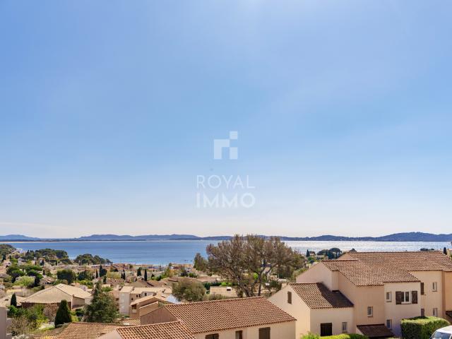 Duplex T5 avec terrasse, stationnement et cave