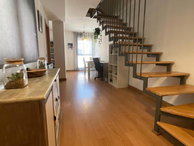 DUPLEX TOTALMENTE EQUIPADO CON TERRAZA