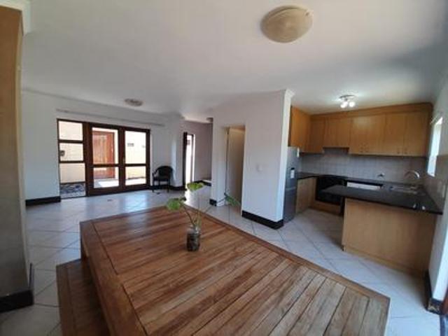 duplex townhouse next to parklands college
