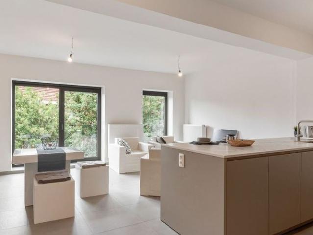 Duplex te huur in Tienen voor € 1.100 met 3 slaapkamers