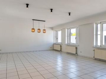 Duplex te huur in Adegem voor € 1.050 met 3 slaapkamers