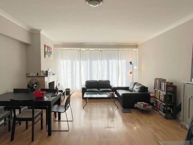 Duplex te huur in Antwerpen voor € 850 met 1 slaapkamer