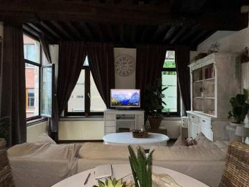 Duplex te huur in Antwerpen voor € 975 met 1 slaapkamer