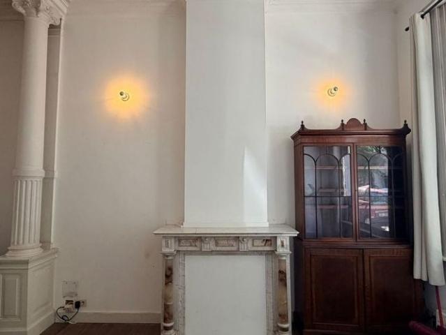 Duplex te huur in Antwerpen voor € 1.100 met 1 slaapkamer