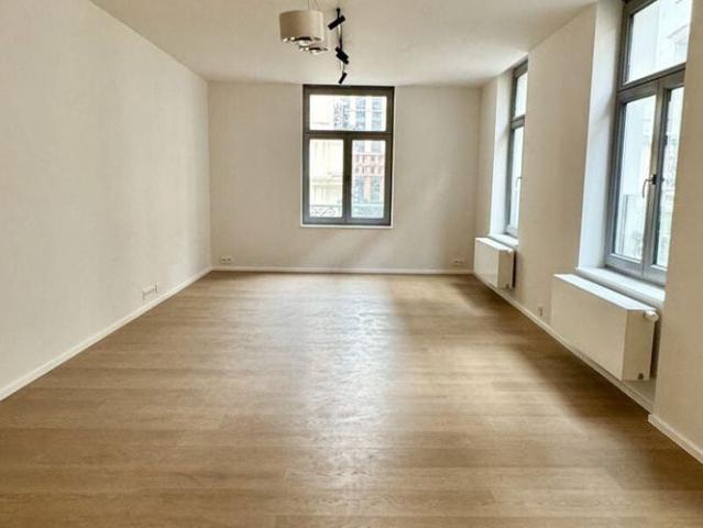 Duplex te huur in Brussel voor € 1.550 met 2 slaapkamers