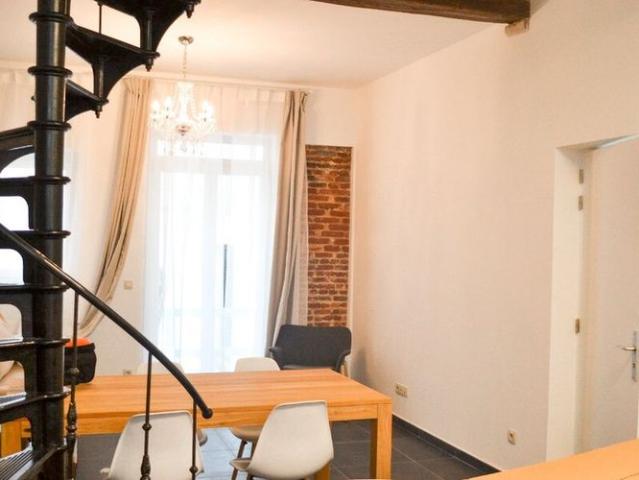 Duplex te huur in Brussel voor € 1.390 met 1 slaapkamer