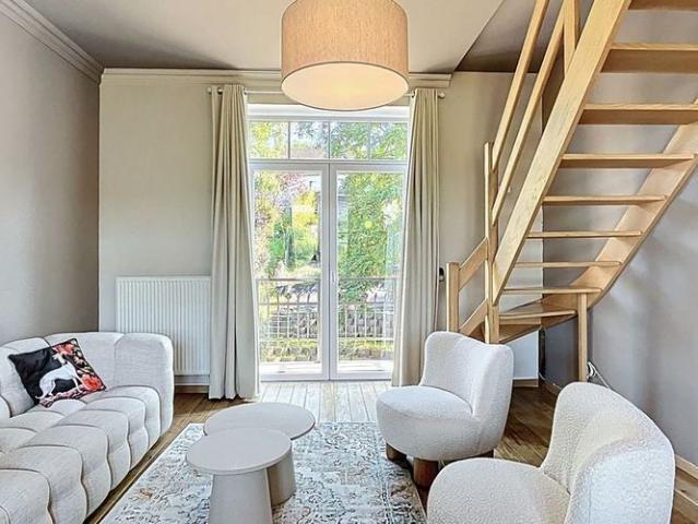 Duplex te huur in Flawinne voor € 950 met 2 slaapkamers