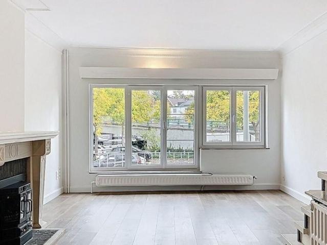 Duplex te huur in Hasselt voor € 1.275 met 2 slaapkamers