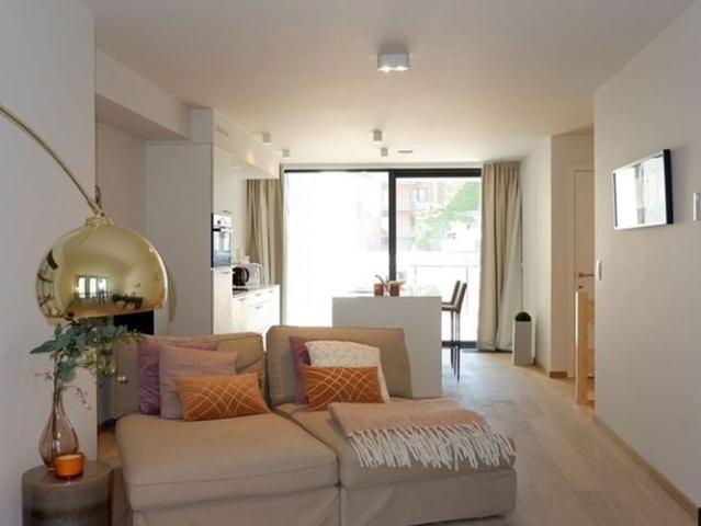 Duplex te huur in Kortrijk voor € 870 met 2 slaapkamers
