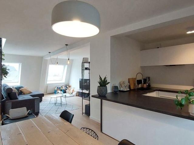 Duplex te huur in Leopoldsburg voor € 990 met 2 slaapkamers