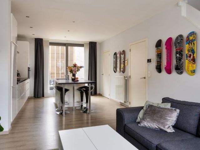 Duplex te huur in Leuven voor € 895 met 1 slaapkamer