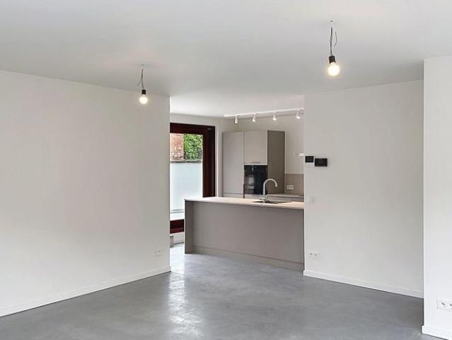 Duplex te huur in Lier voor € 1.350 met 2 slaapkamers