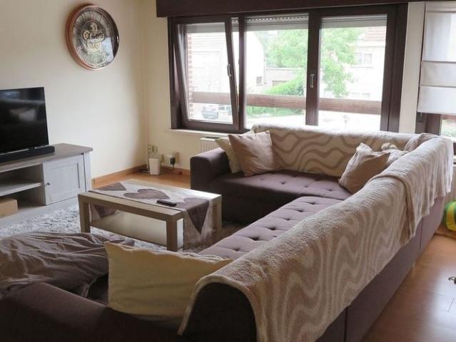 Duplex te huur in Oosteeklo voor € 750 met 3 slaapkamers