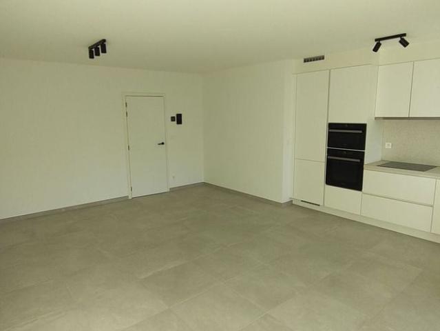 Duplex te huur in Pamel voor € 1.300 met 3 slaapkamers