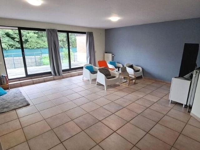 Duplex te huur in Sint Andries voor € 995 met 3 slaapkamers