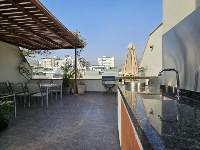 DÚPLEX | TERRAZA | 2 COCHERAS + DEPÓSITO