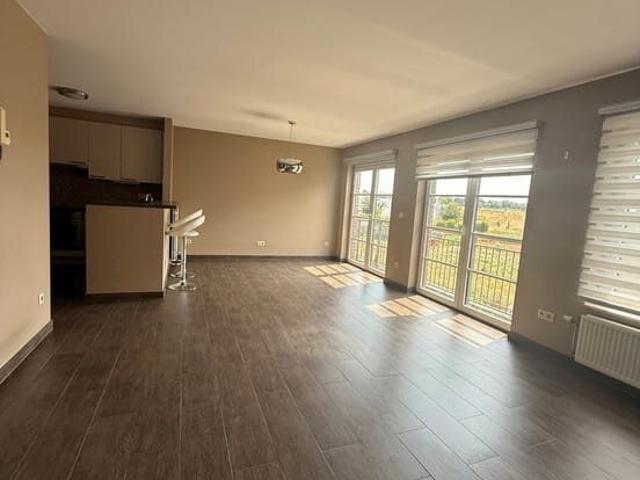 Duplex trois chambres avec terrasse