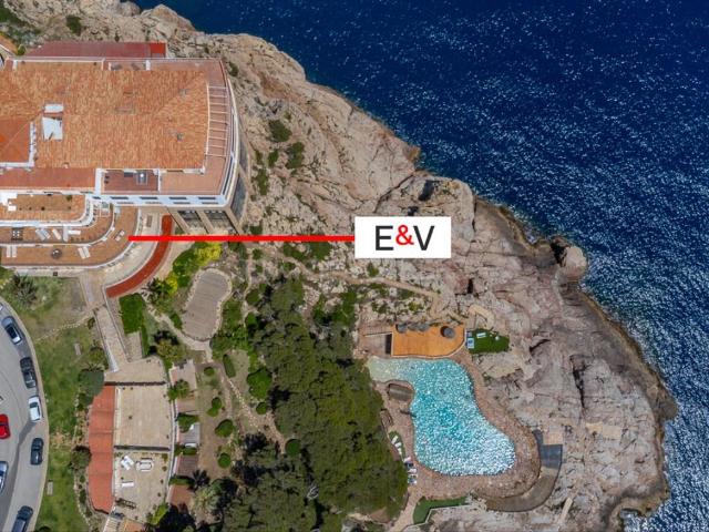 Dúplex único con vistas, licencia turística y 2 plazas de pa. 0m² Begur