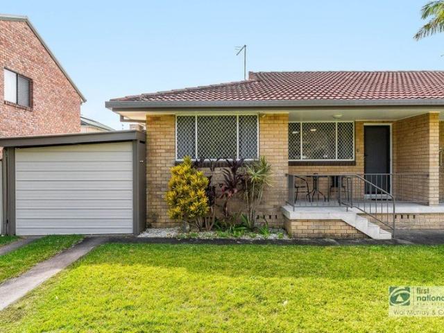 DUPLEX UNIT IN A CONVENIENT LOCATION