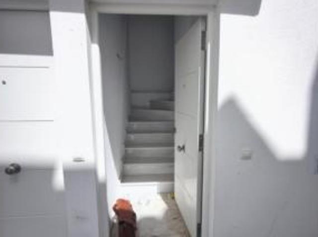 Dúplex Venta Espera, Carija