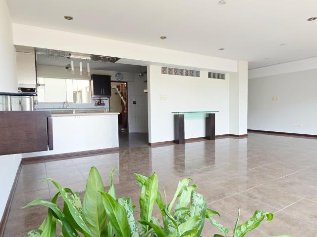DÚPLEX | VENTA O ALQUILER | TERRAZA | PARRILLA | 4 DORM