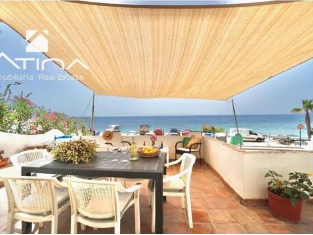 Dúplex Venta Moraira, Núcleo