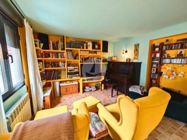 Dúplex Venta Mieres, Parroquias Rurales