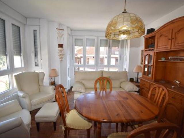 Dúplex Venta Noja, Ris