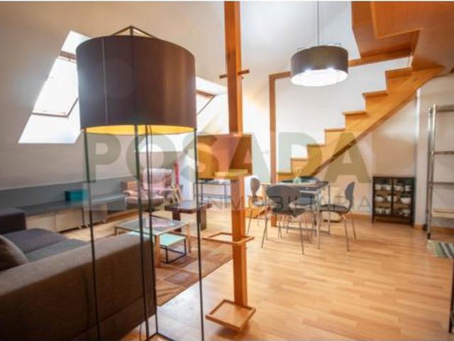 Dúplex Venta Vigo, Camelias Pi y Margall