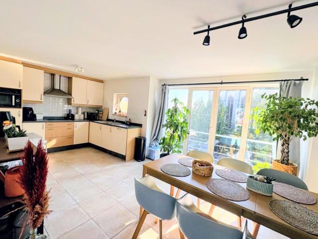 DUPLEXAPPARTEMENT TE HUUR IN BROECHEM 2 slpk