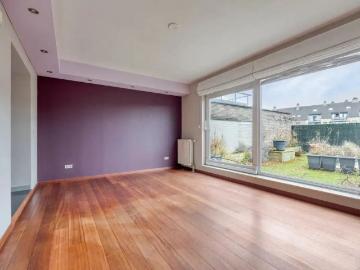DUPLEXAPPARTEMENT VAN 146 M² MET 3 SLP'S IN LANAKEN CENTRUM