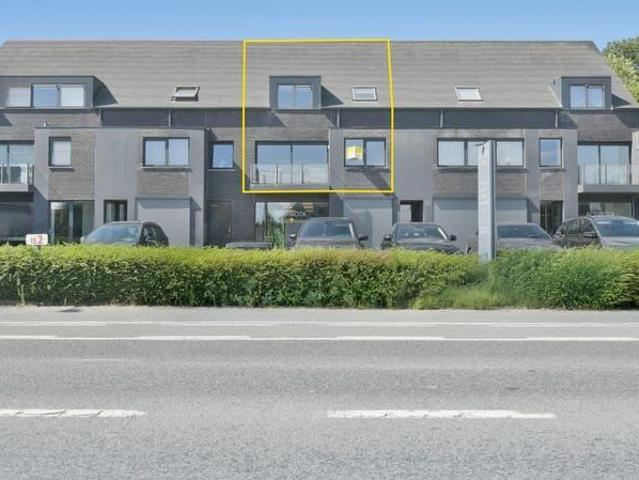 Duplexappartement met 3 slaapkamers te huur in Eernegem!