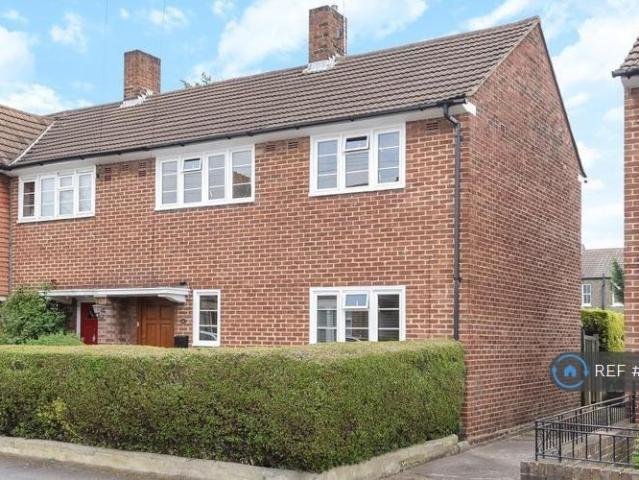 Dupont Road, London, SW20 3 bed end of terrace house to rent £2,895 pcm £668 pw