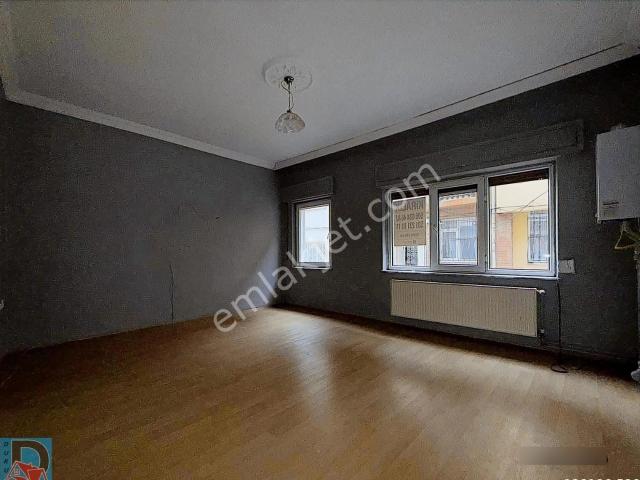 Duru Dan Heryere Yürüme Mesafesinde Kiralık 2+1