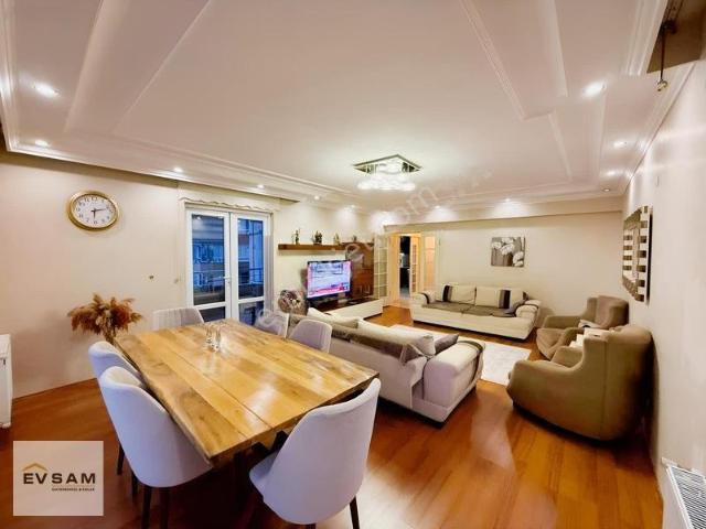 Duruşehir Gazi Sitesinde 3+1 155m2 3.kat Havuzlu Site İçi Daire