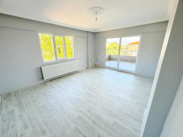 Duru Emlaktan Dallıca İsabeyli Sınırında 3+1 Sıfır Kiralık Daire