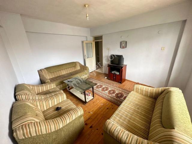 Duru Emlaktan İsabeyli'de Geniş Balkonlu Eşyalı 3+1 Kiralık Daire