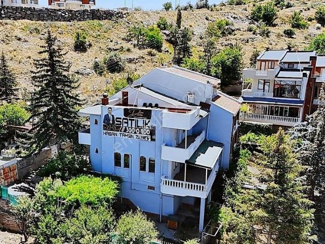 Duru Team Talas Harman'da 3 Katlı Komple Şehir Manzaralı Villa